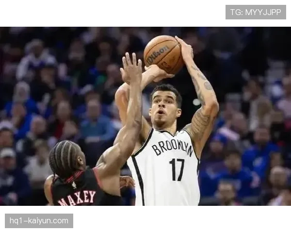 篮网关键时刻换人决策受质疑 防守应对不力导致失利